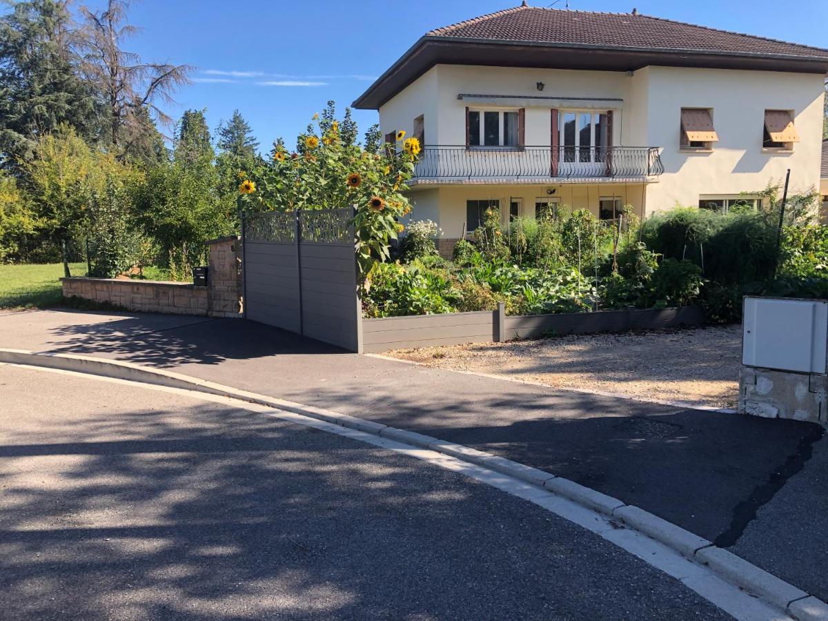 Chambre 3 Double Dans Un Appartement Bourg-en-Bresse Exteriör bild
